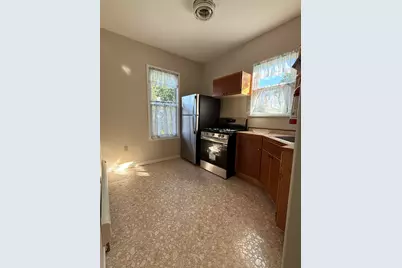 470 Mallory Ave #2, Jersey City, NJ 07306 - Photo 5