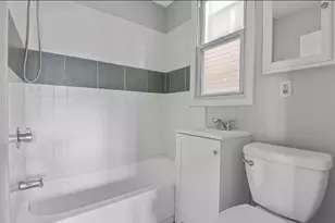 35 McAdoo Ave, Jersey City, NJ 07305 - Photo 5