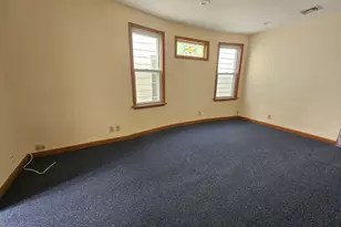 154 Bleecker St, Jersey City, NJ 07307 - Photo 9