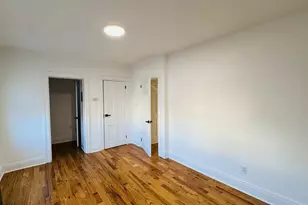 733 Hudson Ave, Secaucus, NJ 07094 - Photo 7