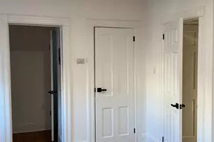 733 Hudson Ave, Secaucus, NJ 07094 - Photo 9