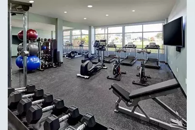 250 Avenue E #606, Bayonne, NJ 07002 - Photo 11