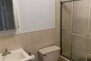 183 Hutton St, Jersey City, NJ 07307 - Photo 11