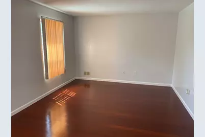 183 Hutton St, Jersey City, NJ 07307 - Photo 5