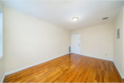 524-526 4th St #14, Union City, NJ 07087 - Photo 3