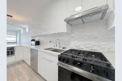 7002 Blvd East #6B, Guttenberg, NJ 07093 - Photo 9