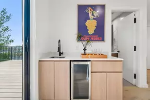 426 Aurora Ave, Cliffside Park, NJ 07010 - Photo 19