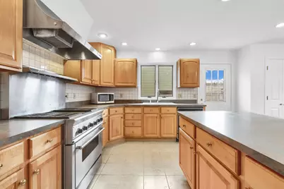 234 Cliff St #2, Cliffside Park, NJ 07010 - Photo 9