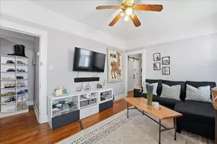 21 Myrtle Ave, Jersey City, NJ 07305 - Photo 3