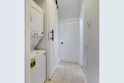 47 Washburn St #202, Jersey City, NJ 07306 - Photo 5