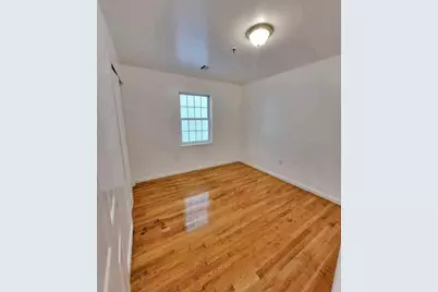 12 Bergen Ave #1, Jersey City, NJ 07305 - Photo 5