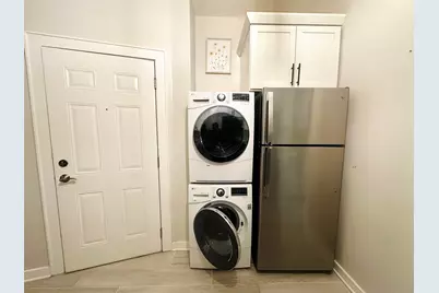 422 Bloomfield St #1R, Hoboken, NJ 07030 - Photo 9