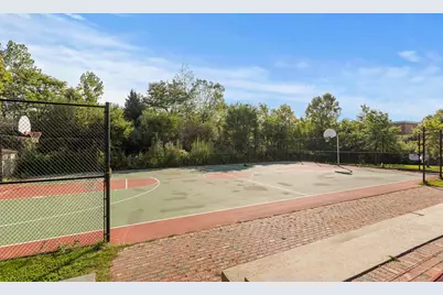 207 Shearwater Ct West #31, Jersey City, NJ 07305 - Photo 21
