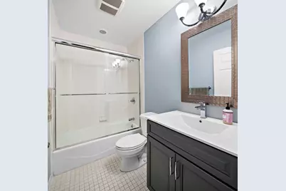 207 Shearwater Ct West #31, Jersey City, NJ 07305 - Photo 11