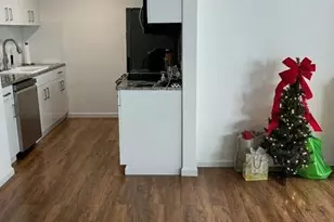 2 Constitution Ct, Hoboken, NJ 07030 - Photo 5