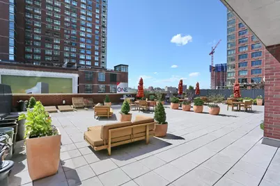 389 Washington St #23J, Jersey City, NJ 07302 - Photo 3