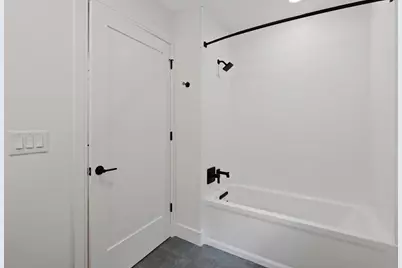 139 Christopher Columbus Dr #307, Jersey City, NJ 07302 - Photo 13