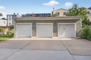 70 Sherman Pl, Jersey City, NJ 07307 - Photo 23