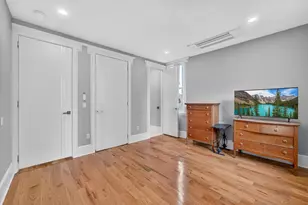 70 Sherman Pl, Jersey City, NJ 07307 - Photo 11
