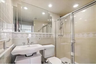 380 Mountain Rd #213, Union City, NJ 07087 - Photo 17