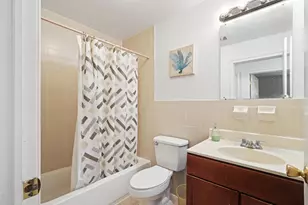 85 Oakland Ave, Jersey City, NJ 07307 - Photo 7