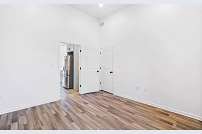 310 Pacific Ave, Jersey City, NJ 07304 - Photo 39