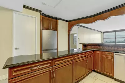 7002 Blvd East #19A, Guttenberg, NJ 07093 - Photo 5