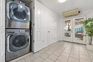 40 Van Reypen St, Jersey City, NJ 07306 - Photo 19