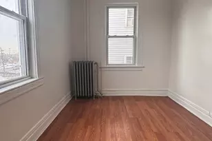 318 Randolph Ave, Jersey City, NJ 07305 - Photo 13