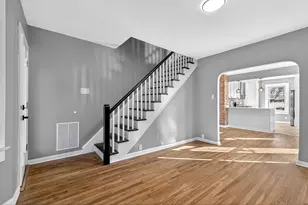 854 Kennedy Blvd, Bayonne, NJ 07002 - Photo 3