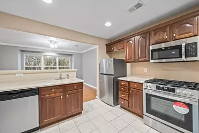 4 Boatworks Dr, Bayonne, NJ 07002 - Photo 7