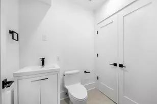 58 Gardner Ave, Jersey City, NJ 07304 - Photo 19