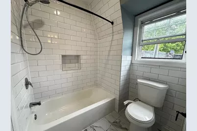 131 Monticello Ave, Jersey City, NJ 07304 - Photo 5