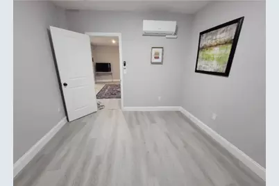 131 Monticello Ave, Jersey City, NJ 07304 - Photo 13