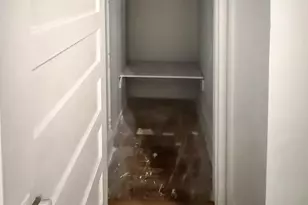 57 Roosevelt Ave, Jersey City, NJ 07304 - Photo 19