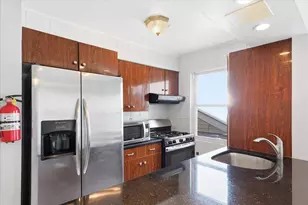 116 71st St, Guttenberg, NJ 07093 - Photo 9