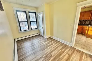 213 Gates Ave, Jersey City, NJ 07305 - Photo 3