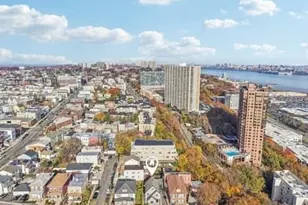 7 Laird Pl, Cliffside Park, NJ 07010 - Photo 7