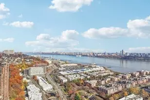 7 Laird Pl, Cliffside Park, NJ 07010 - Photo 7