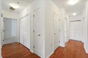 252 The Promenade, Edgewater, NJ 07020 - Photo 7