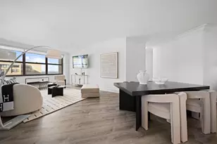 7002 Blvd E, Guttenberg, NJ 07093 - Photo 5