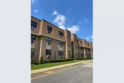 220 Meadow Lane #B33, Secaucus, NJ 07094 - Photo 1