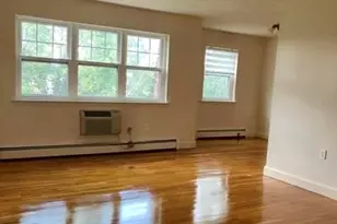 220 Meadow Ln, Secaucus, NJ 07094 - Photo 3