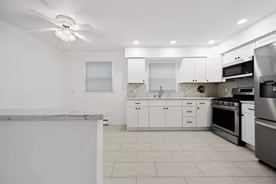 64 Isabella Ave #2, Bayonne, NJ 07002 - Photo 5