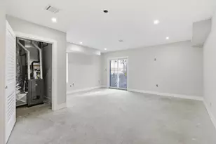 138 Weigands Ln, Secaucus, NJ 07094 - Photo 23