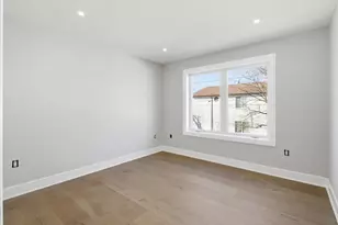 138 Weigands Ln, Secaucus, NJ 07094 - Photo 17