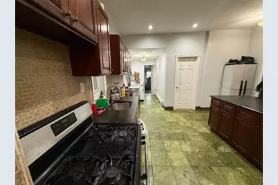 210 Ege Ave, Jersey City, NJ 07304 - Photo 11