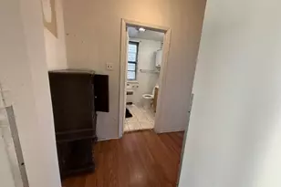 210 Ege Ave, Jersey City, NJ 07304 - Photo 29