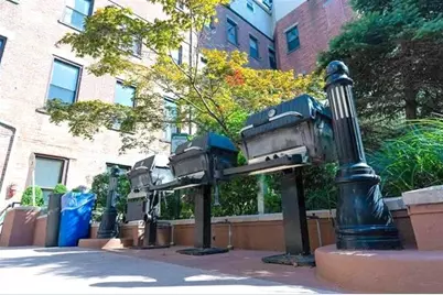 227 Christopher Columbus Dr #438B, Jersey City, NJ 07302 - Photo 25