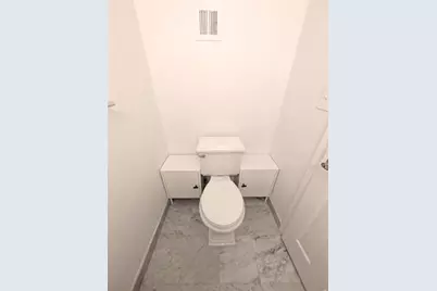 227 Christopher Columbus Dr #438B, Jersey City, NJ 07302 - Photo 9